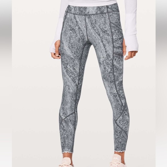 Lululemon Tight Stuff Tight II Size 4 in Area Ice Grey - Picture 10 of 15